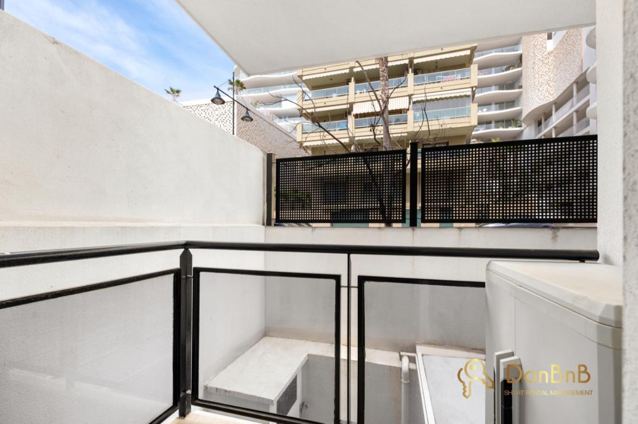 Cozy Apartment With Sea View And Private Parking In 丰希罗拉 外观 照片