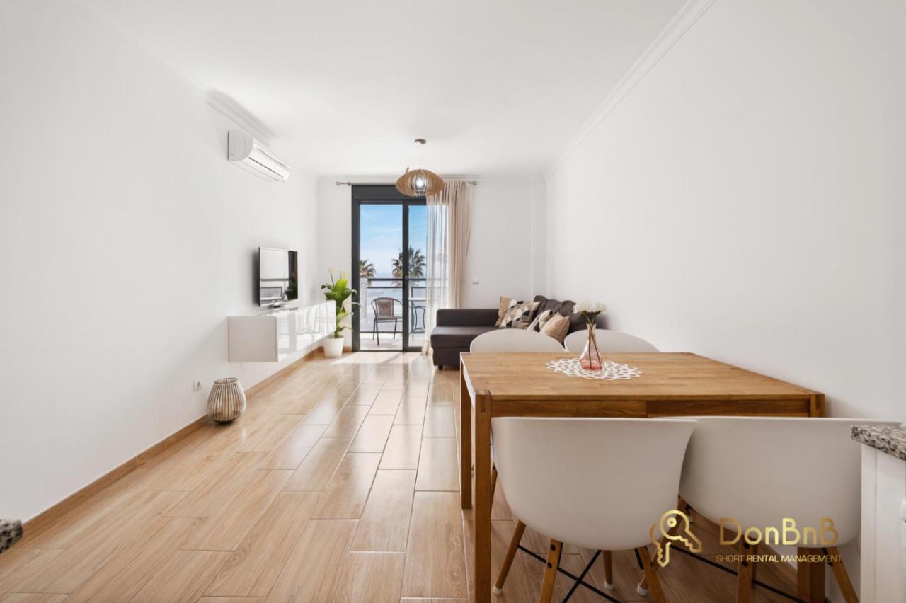 Cozy Apartment With Sea View And Private Parking In 丰希罗拉 外观 照片