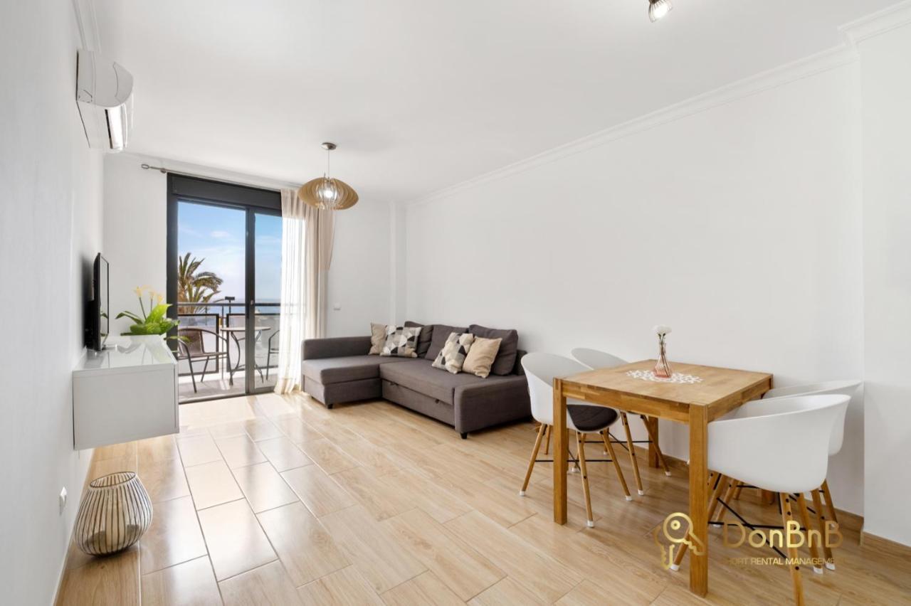 Cozy Apartment With Sea View And Private Parking In 丰希罗拉 外观 照片